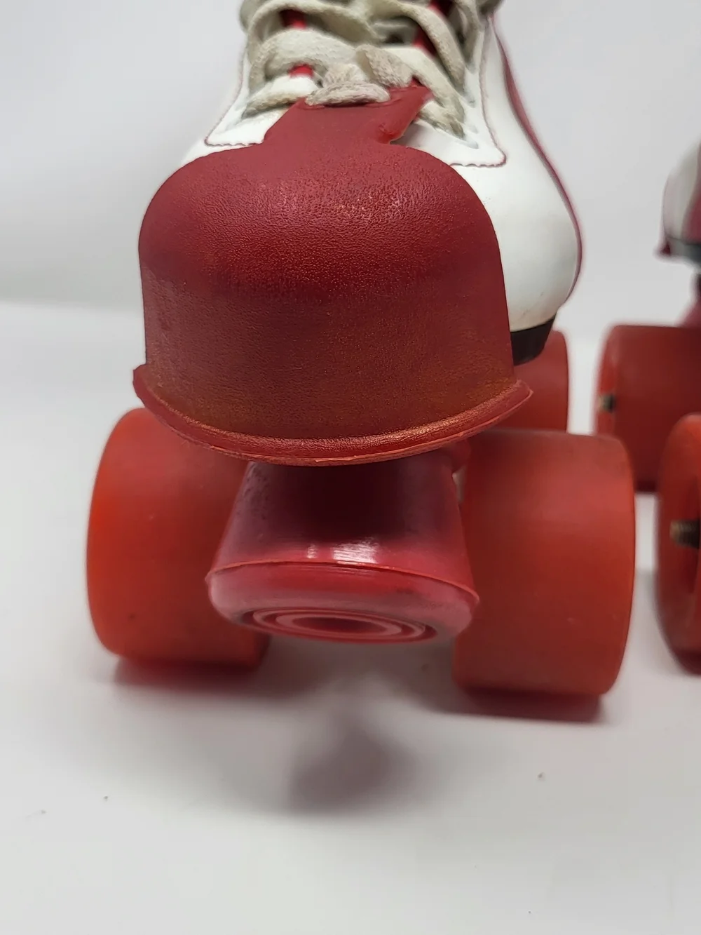 Marco Polo White and Red Retro Roller Skates
